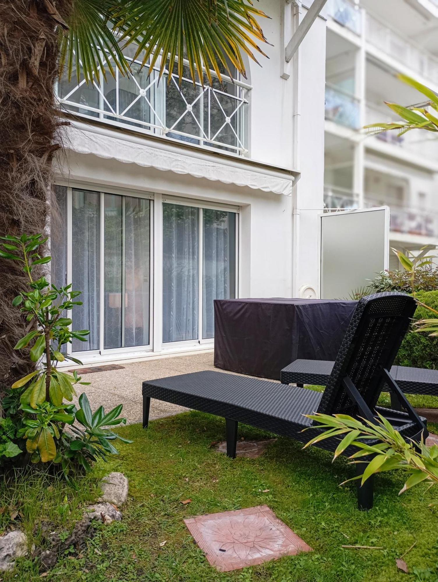 Appart Sur La Plage Pied Dans L Eau Avec Terrasse Jardin Vue Sur Le Bassin Depuis La Terrasse , Parking Arcachon Eksteriør bilde